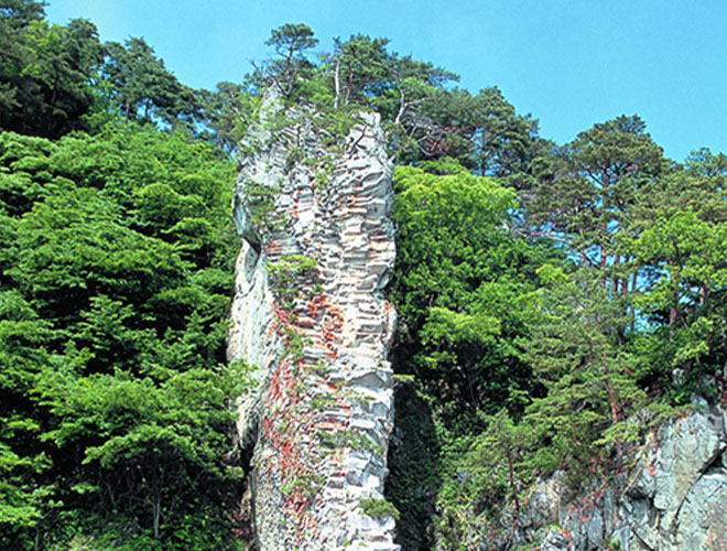 ローソク岩 イメージ